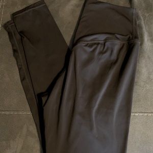 Balance Athletica Tenacity Legging